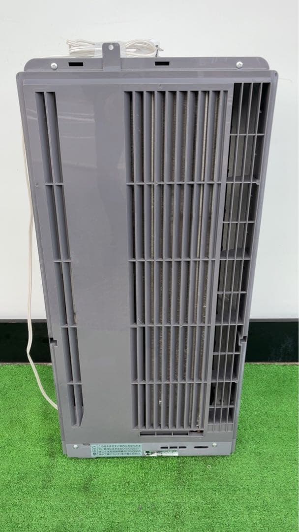 コイズミ 窓用エアコン 形名　KAW-1622 2022年製