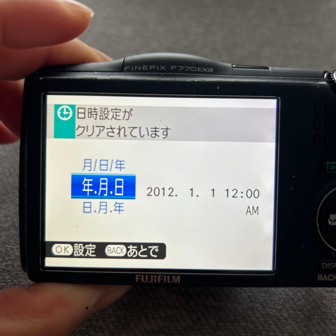 FUJIFILM F770EXR デジタルカメラ