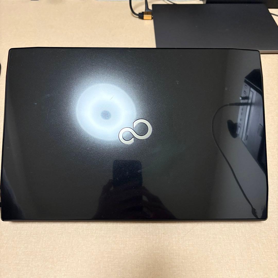 Fujitsu Lifebook ブラックノートPC 美品