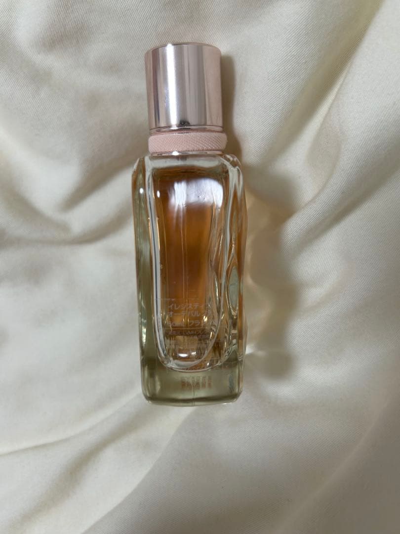 香水(女性用) GIVENCHY IRRESISTIBLE Eau de Parfum 50ml