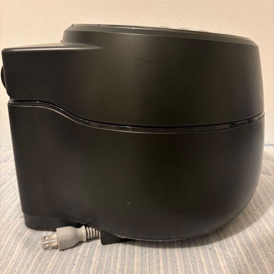 美品 三菱 IHジャー炊飯器 NJ-AWA10-B 本炭釜 黒真珠 5.5合