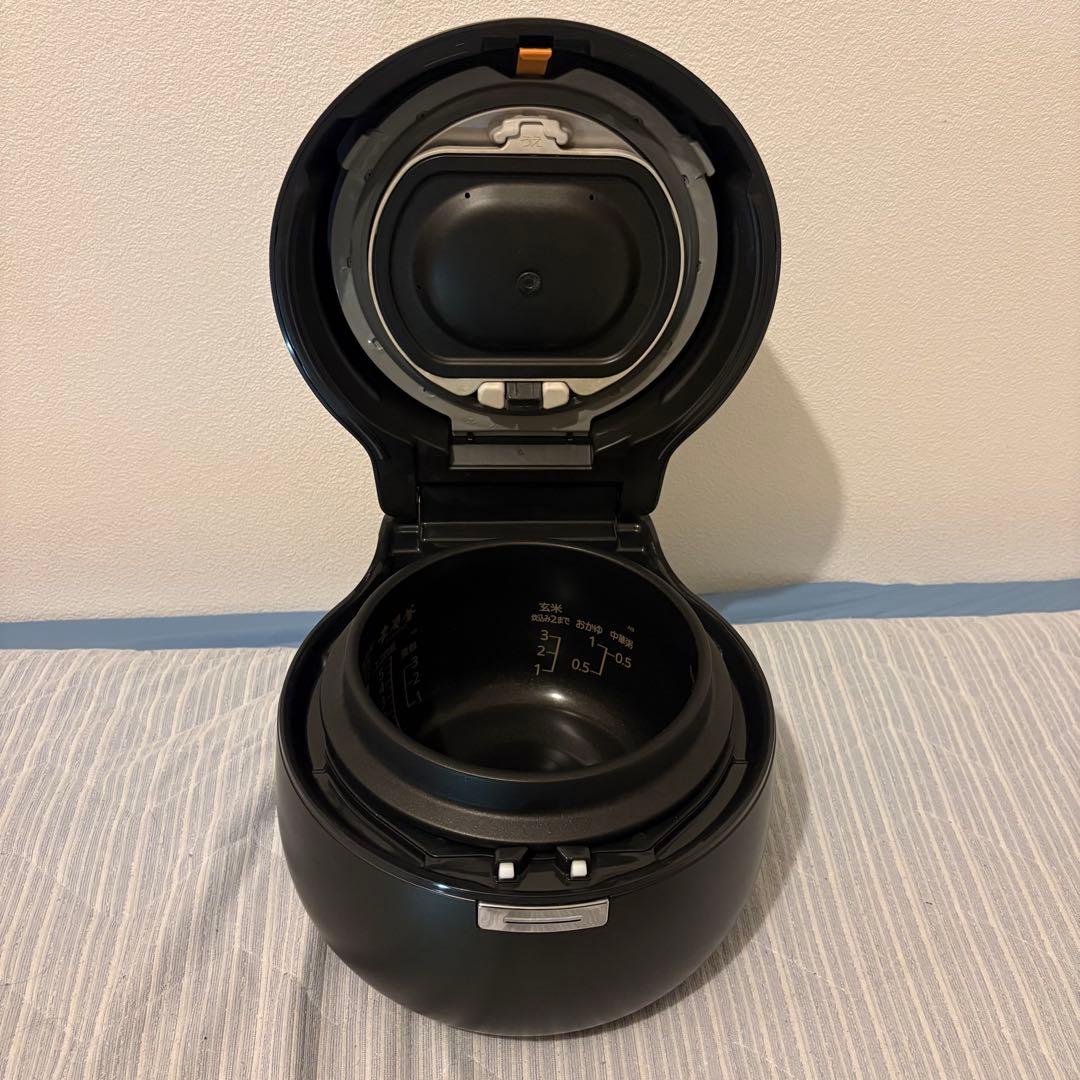美品 三菱 IHジャー炊飯器 NJ-AWA10-B 本炭釜 黒真珠 5.5合
