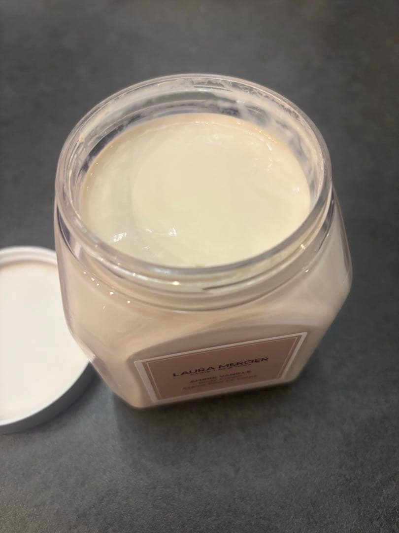 LAURA MERCIER ホイップドボディクリーム アンバーバニラ 340g