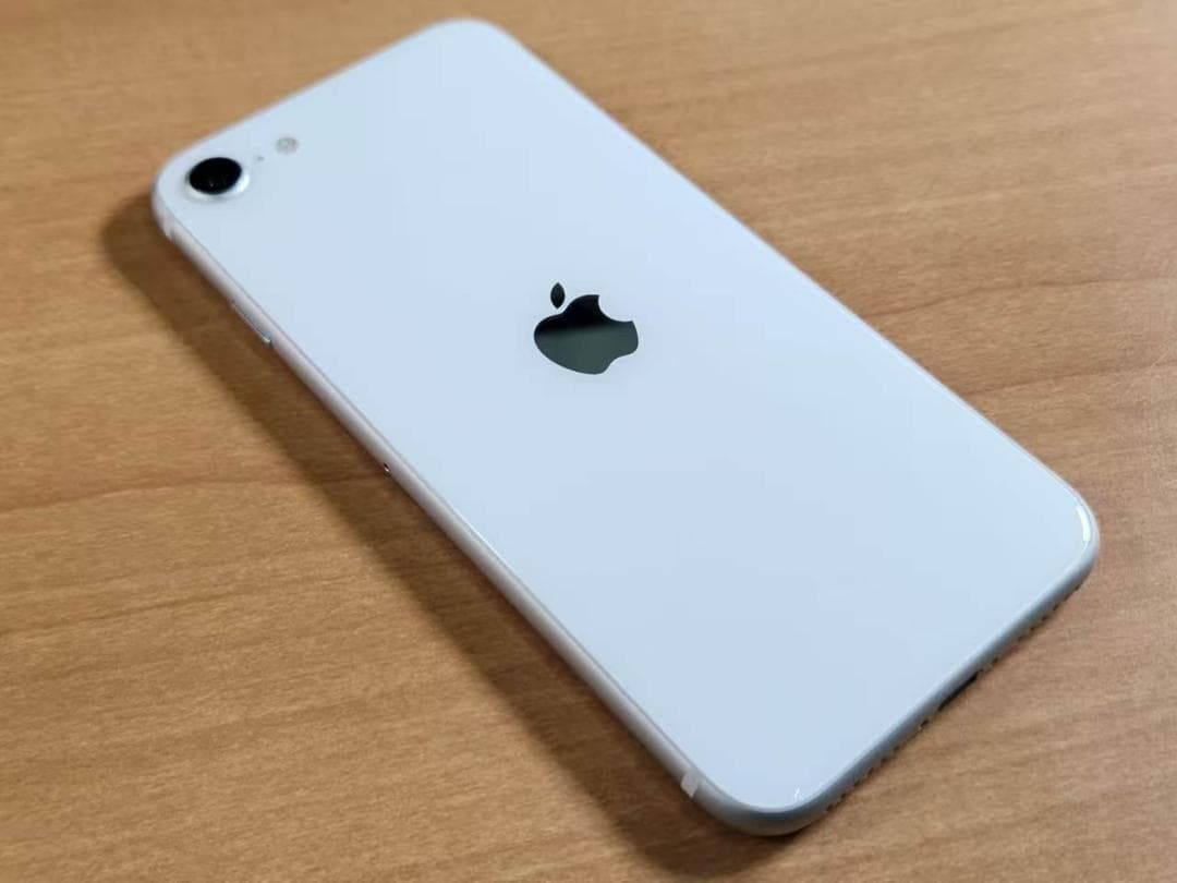 033100I iPhone SE A2296 64GB 第2世代