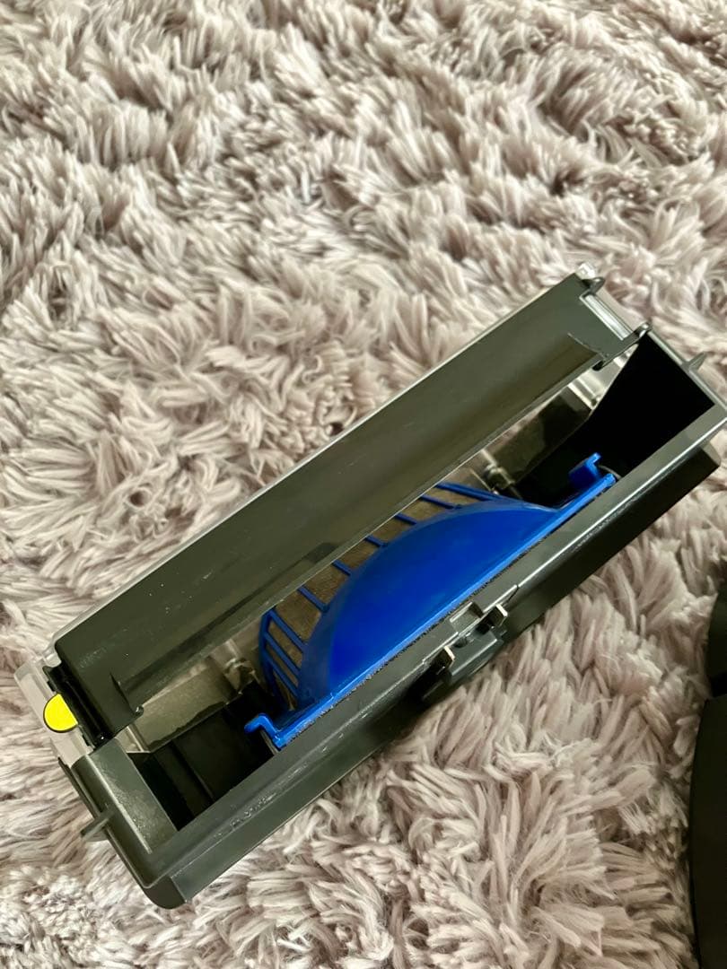 ルンバR692060ロボット掃除機本体 シルバー 充電ドック付き