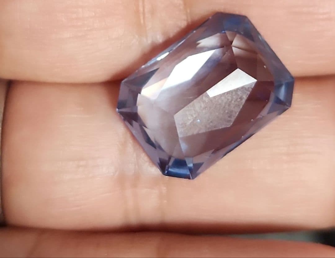 特大ブルースピネル ルース 12.045ct
