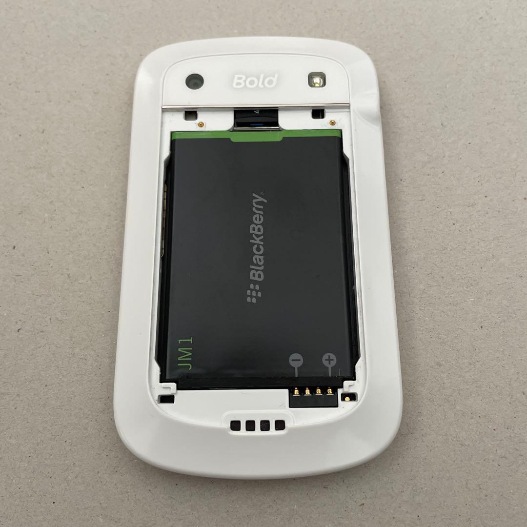 美品 blackberry bold 9900 ホワイト