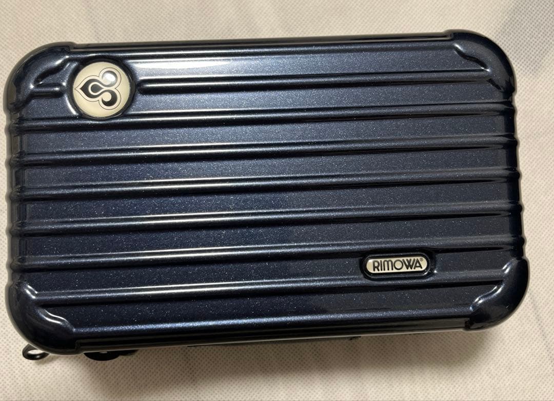 リモワ RIMOWA アメニティ　タイ航空　Thai ファーストクラス