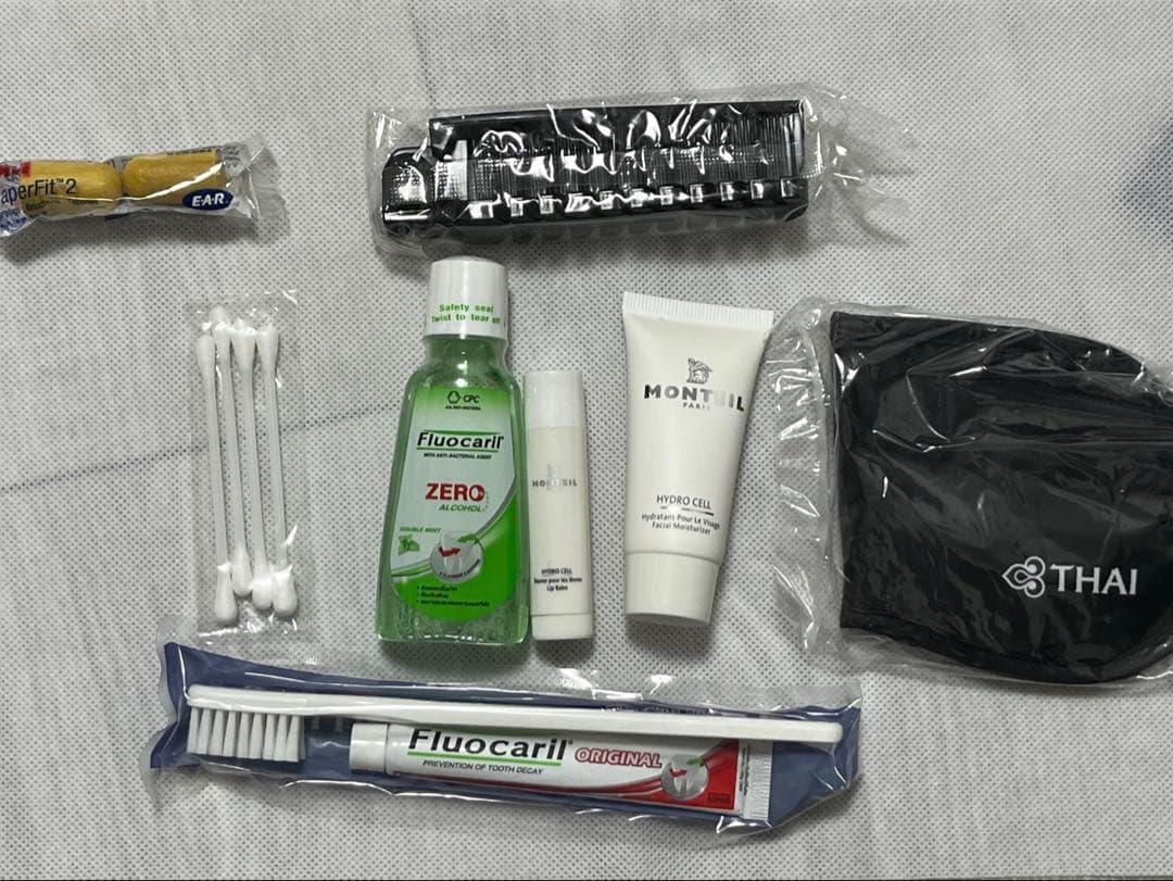 リモワ RIMOWA アメニティ　タイ航空　Thai ファーストクラス