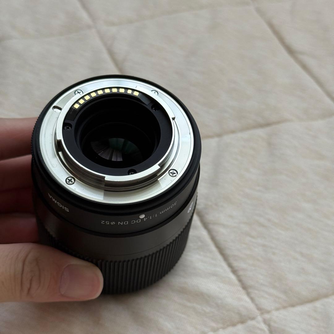 30mm F1.4 DC DN [フジフイルム用 Xマウント]