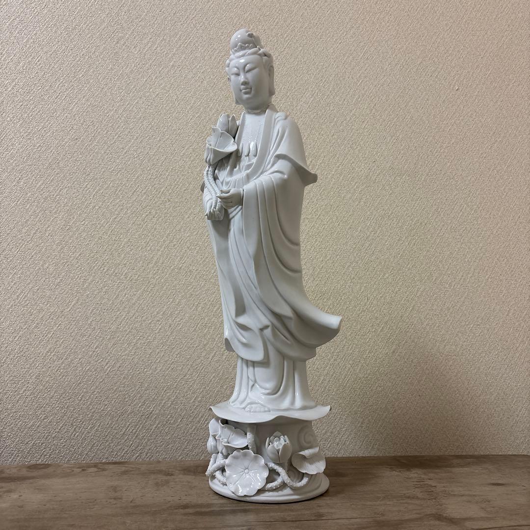 修復あり　中国美術　白磁　蓮上観音立像　置物　仏像〈検　徳化窯　観音菩薩　青磁