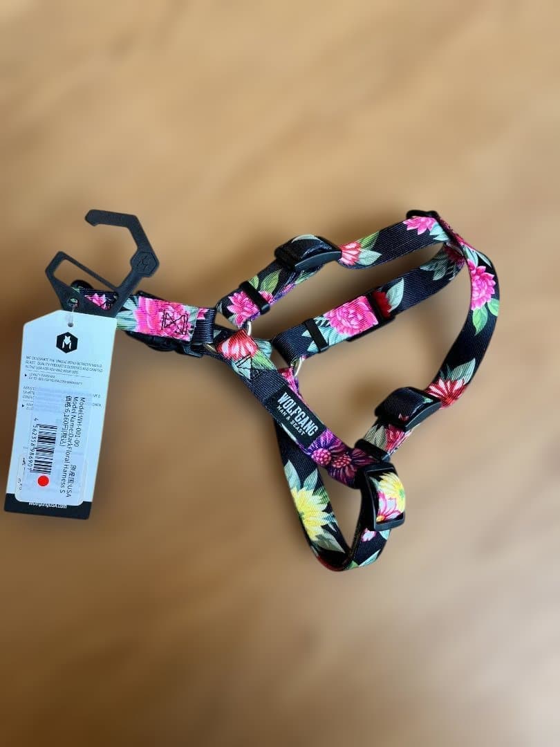 首輪・ハーネス・リード WOLFGANG DarkFloral Harness S