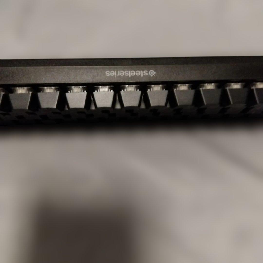 SteelSeries Apex Pro Mini キーボード