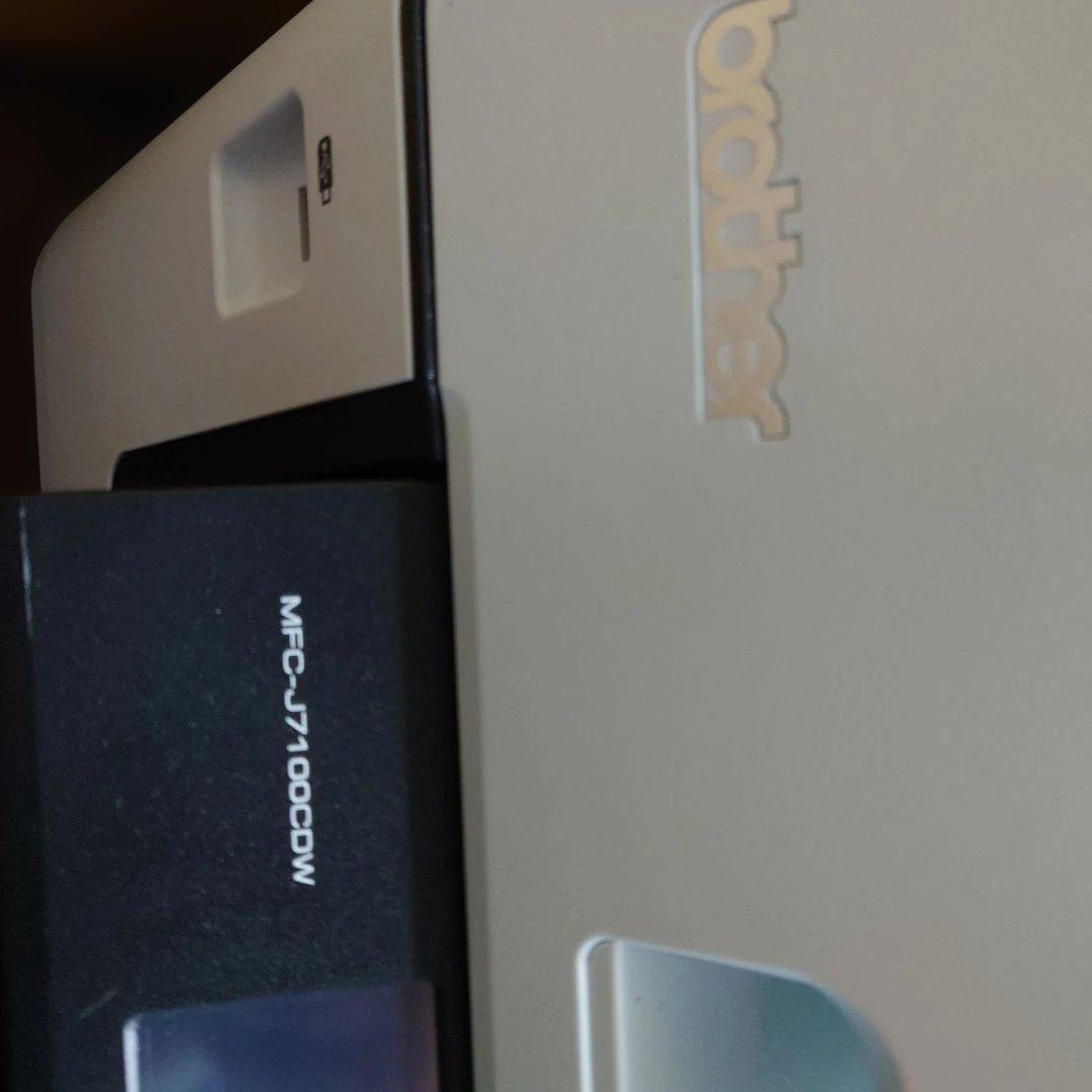 ブラザー　プリンター　A3対応　MFC-J7100CDW