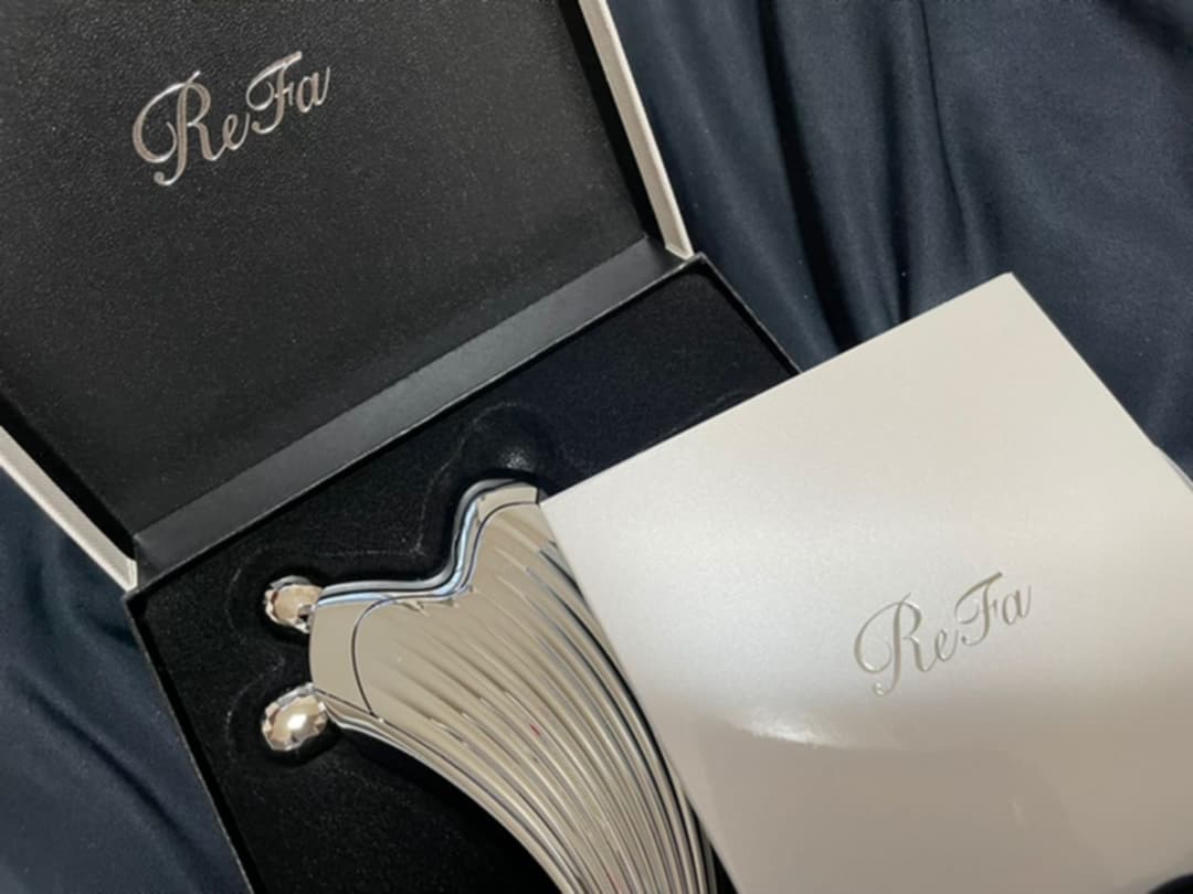 【半額以下！新品未使用美品】　リファ　カッサ　レイ　美顔ローラー