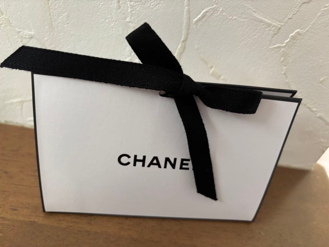 CHANELルルージュデュオウルトラトゥニュ2in1リクィッドリップソフトローズ