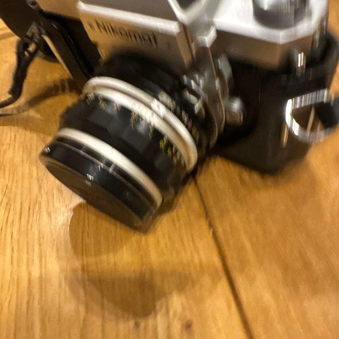 Nikomat フィルム一眼レフカメラ Nikkorレンズ付き
