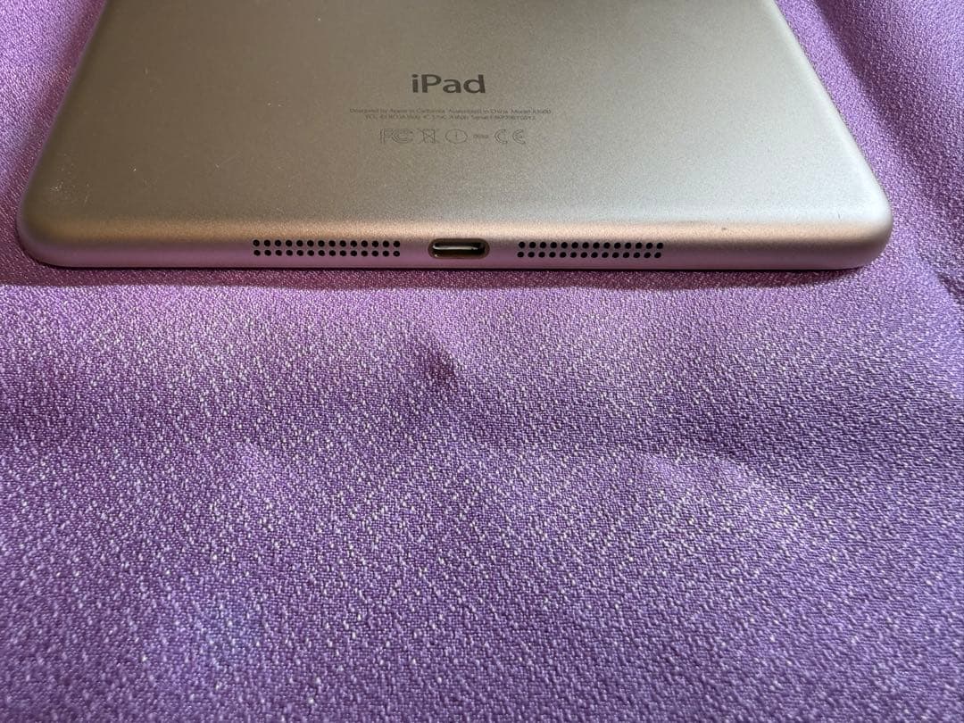 Apple iPadmini3ゴールド16GB
