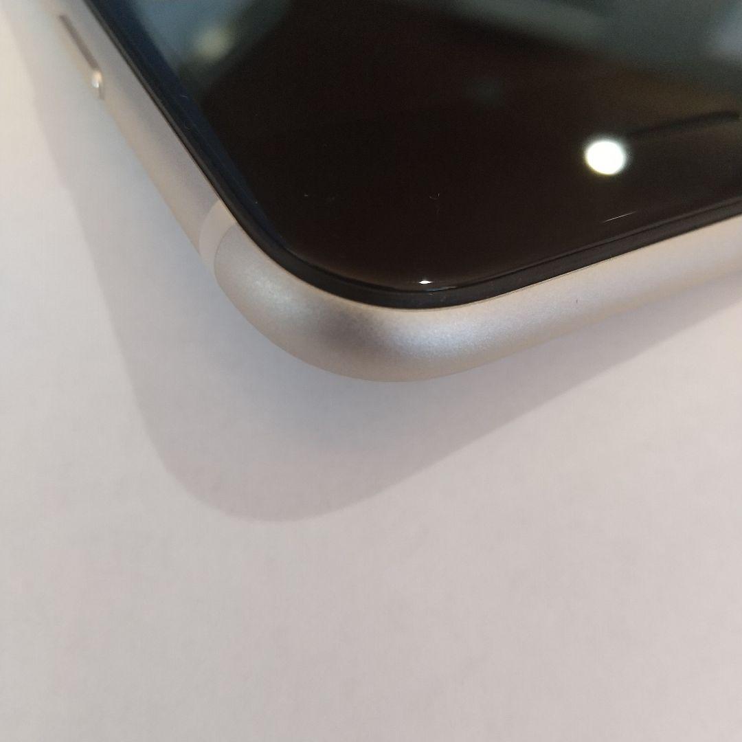 iPhone SE3 128Gb SIMフリー スターライト　白色　604071