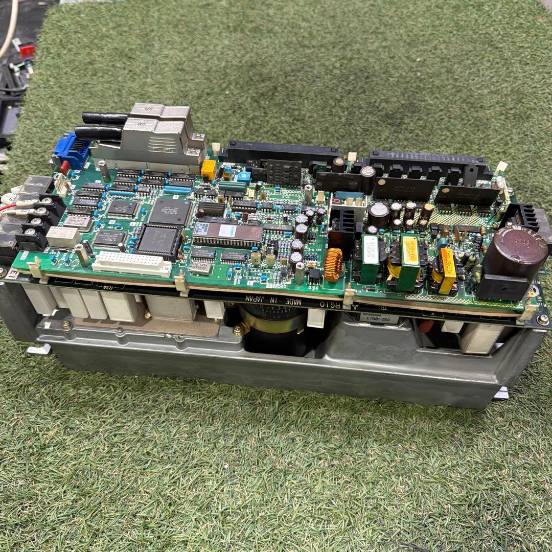 三菱 MR-S11-200-E01 サーボドライブ MRS11200E01