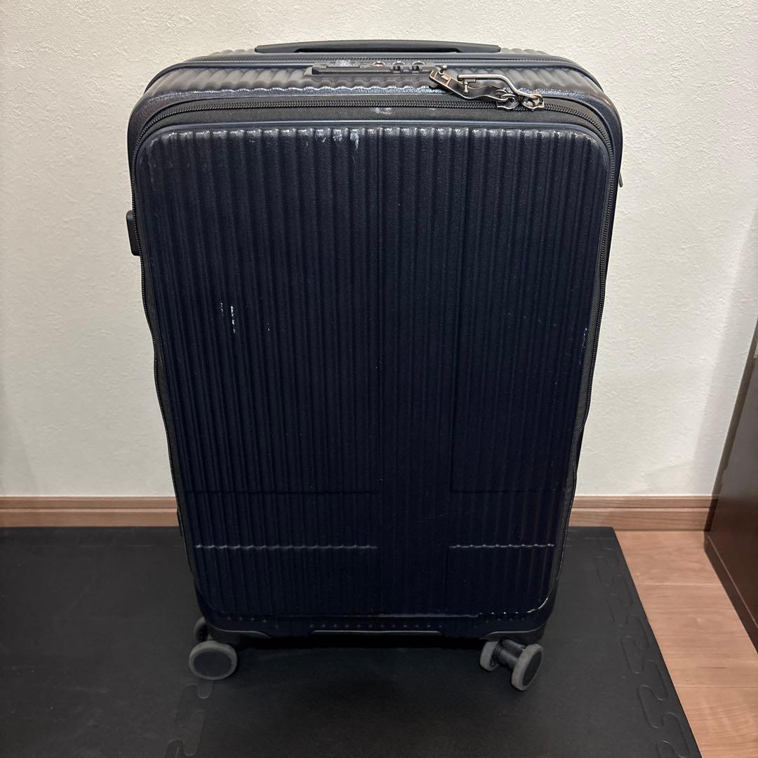 イノベータースーツケース　38リットル　機内持ち込み可