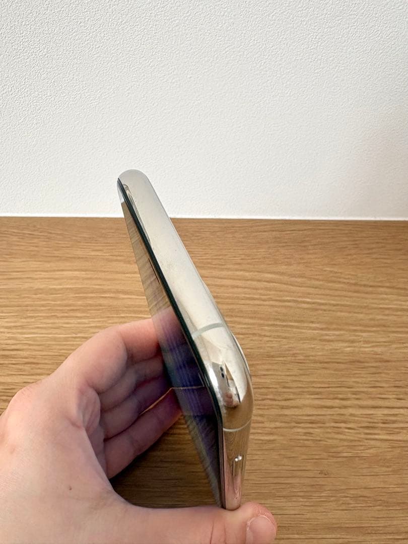 Apple iPhone 11 Pro シルバー 本体　64gb