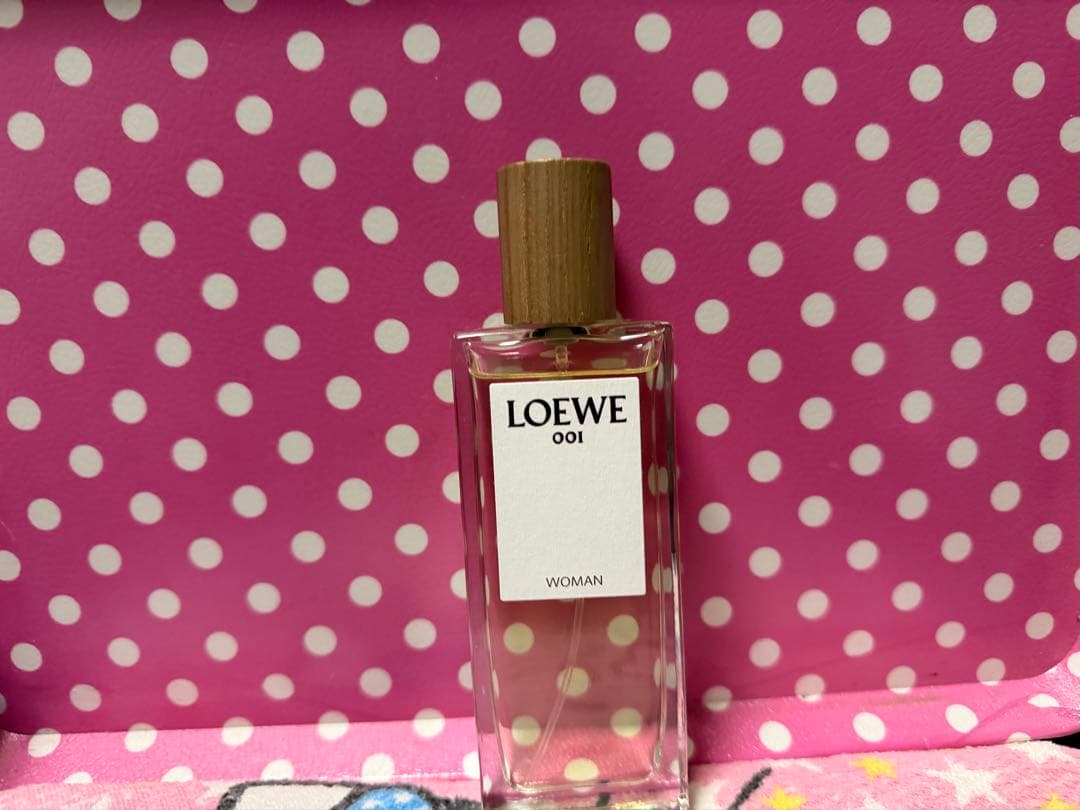 LOEWE ロエベ 001 ウーマン オードゥ パルファン 50ml