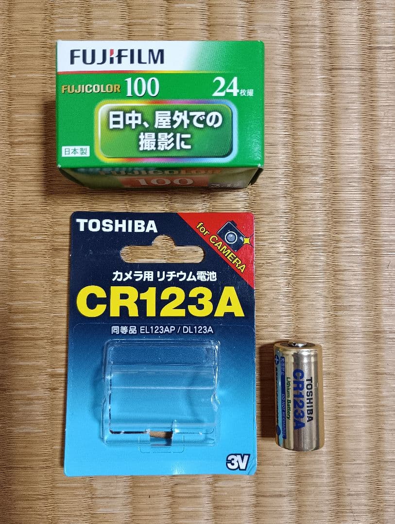【PENTAX・カメラ】 ESPIO 140M フィルムカメラ 135フィルム付