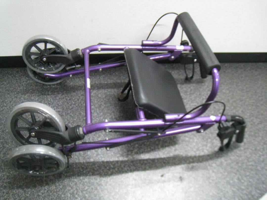 竹虎ヒューマンケア ハッピーミニ 軽量 歩行器 歩行車 バスケット付き