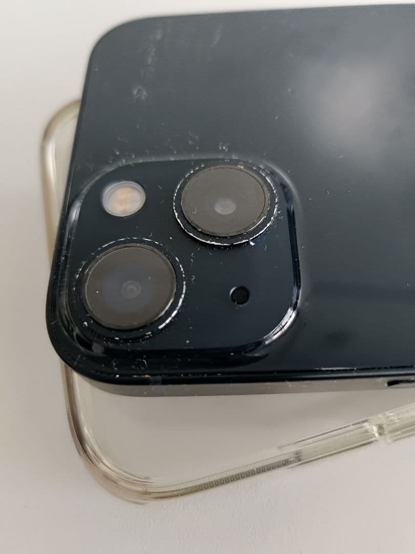 Apple iPhone 13 本体ブラック