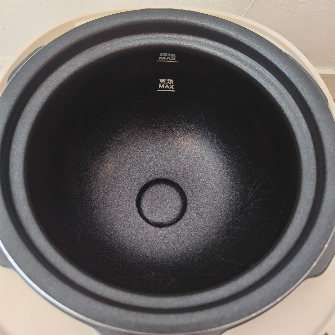 T-fal ラクラクッカープラス　電気圧力鍋 計量カップ付き