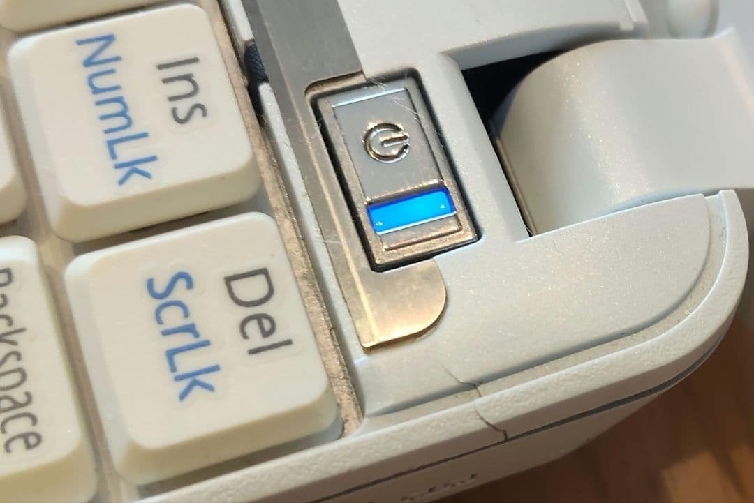 【希少品】☆WindowsXP☆FRONTIER製 FRNU304
