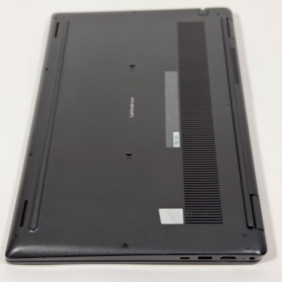 Windowsノート本体 09.Latitude3520 / i5-11/ 16GB/ 512GB