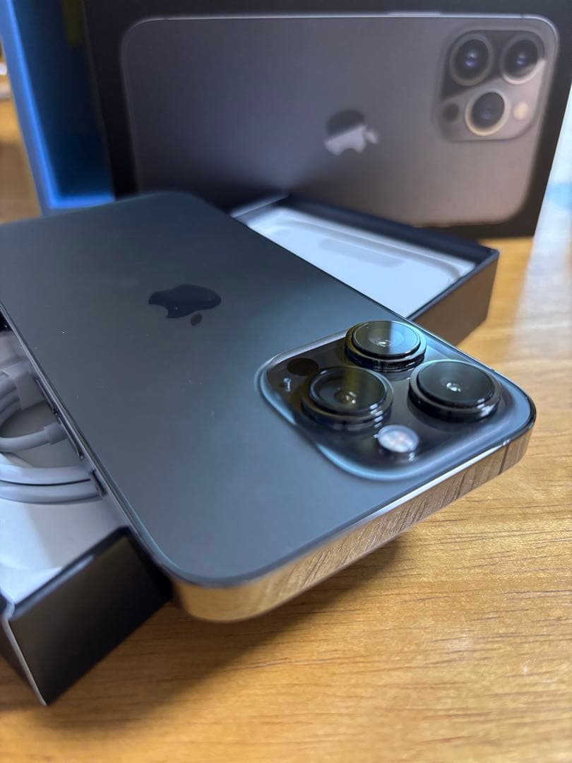 Apple iPhone 13 Pro グラファイト 6.1インチ 本体