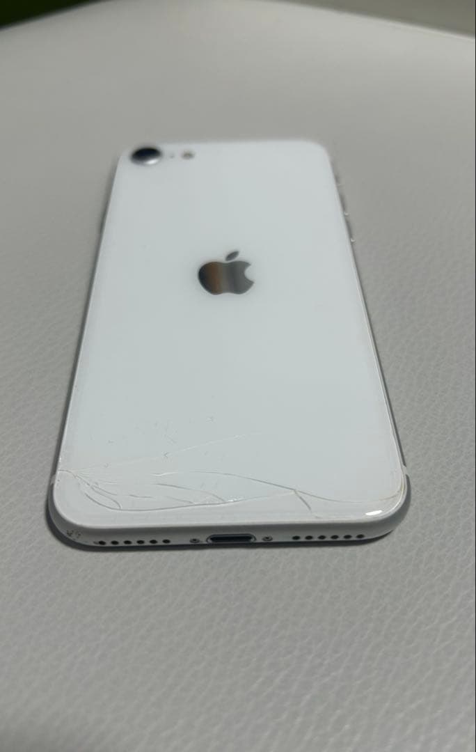 iPhone SE 第2世代 64GB ホワイト 初期化済み