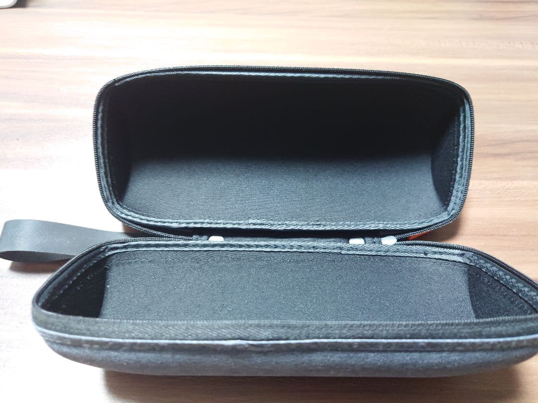 【美品】JBL CHARGE3ポータブルBluetoothスピーカー収納ケース付