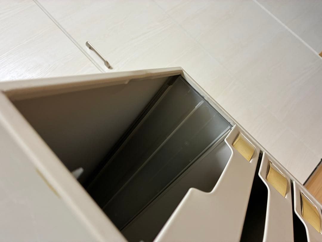 昭和レトロ　レターケース KOKUYO 10段　スチール製 A4サイズ　希少