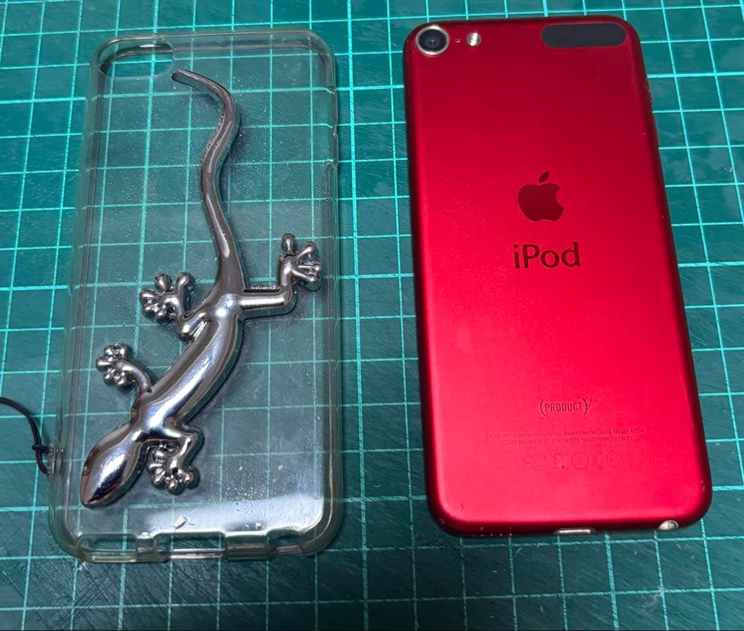 中古品:iPod Touch 第6世代 レッド　128GB
