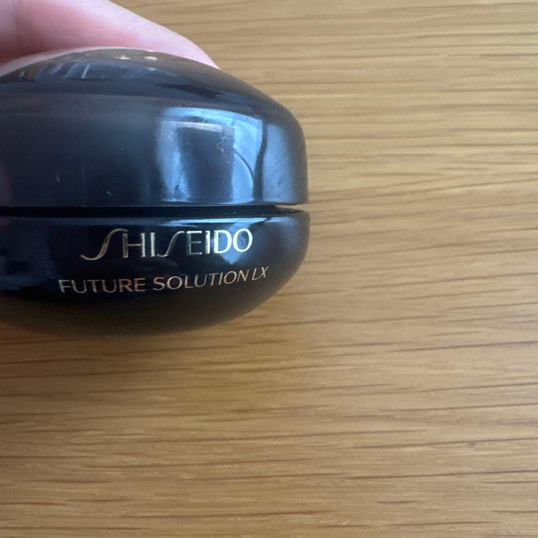 SHISEIDO FUTURE SOLUTION LX アイクリーム 17g