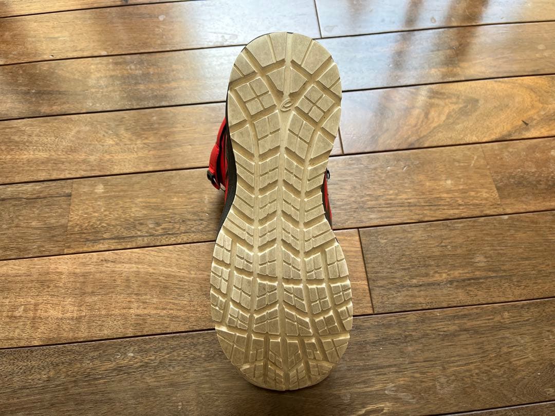 asics 安全靴 レッド ハイカット　26cm
