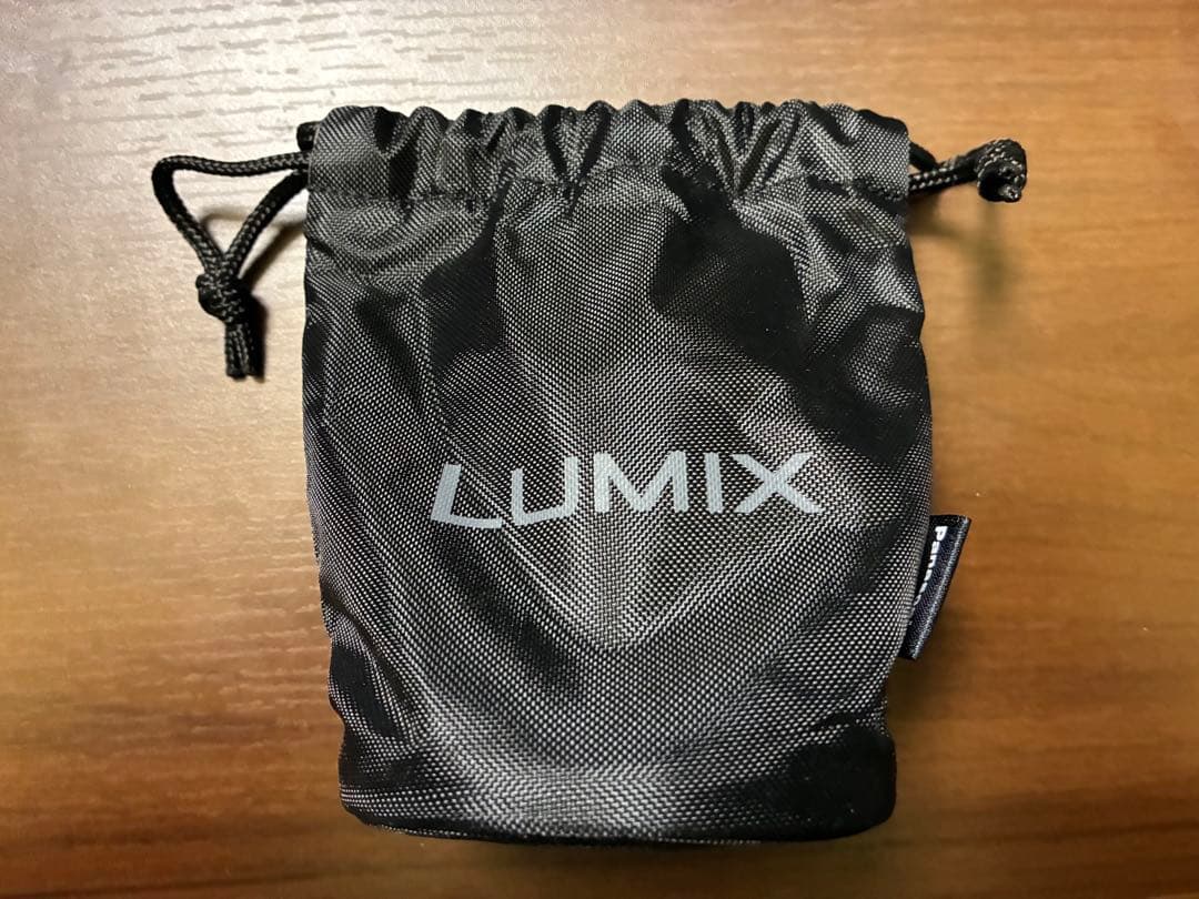 LUMIX GX7mk2シルバー＋LEICA単焦点15mmF1.7セット＋おまけ
