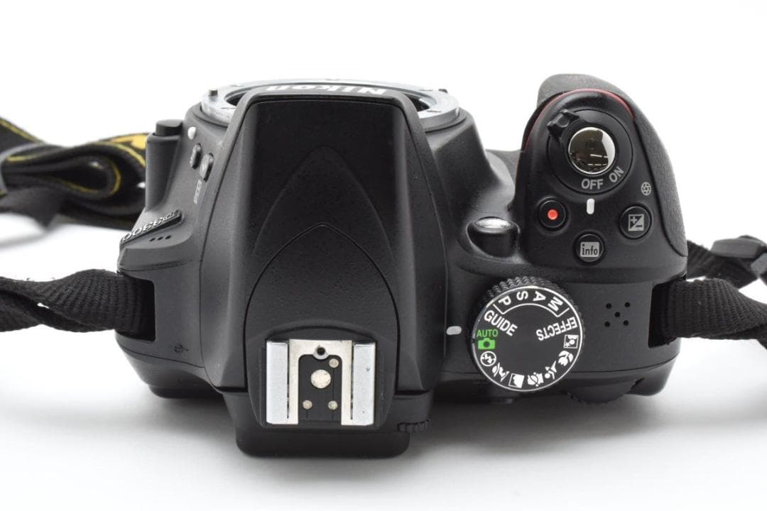 良品　Nikon D3300 ダブルレンズキット SD32GB/ガラスフィルム