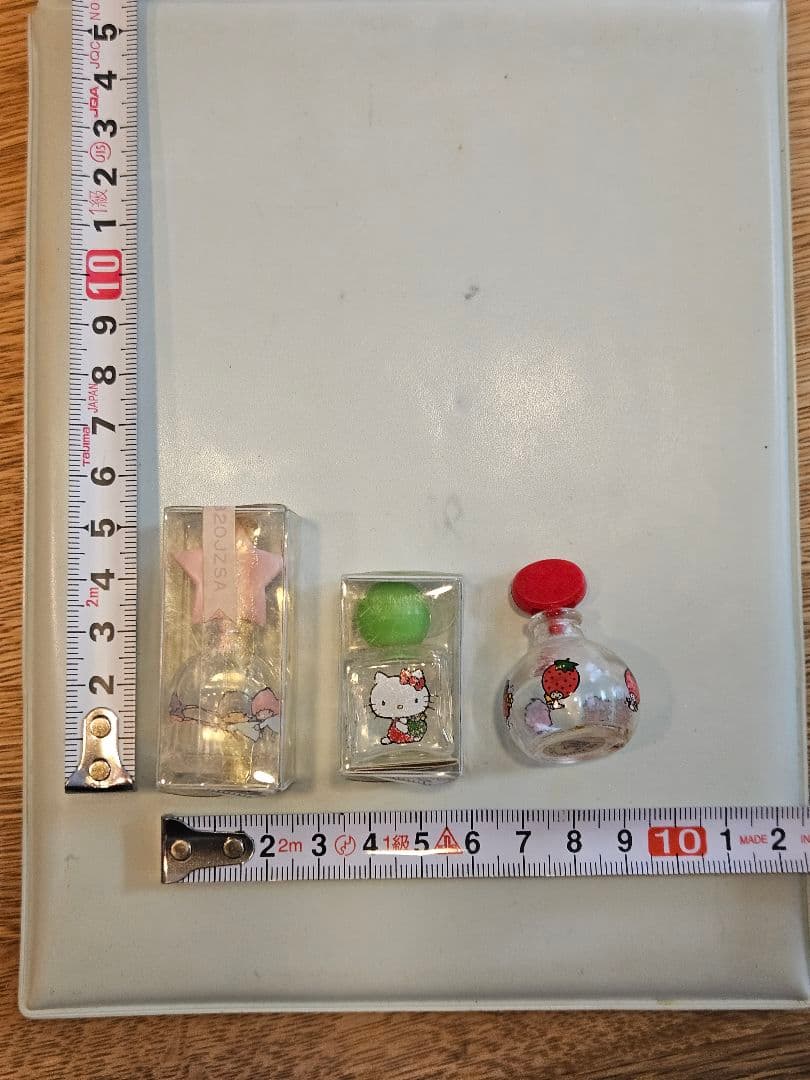 b*3様 SANRIO　香水ボトル 3本セット　昭和レトロ　サンリオ　キキララ