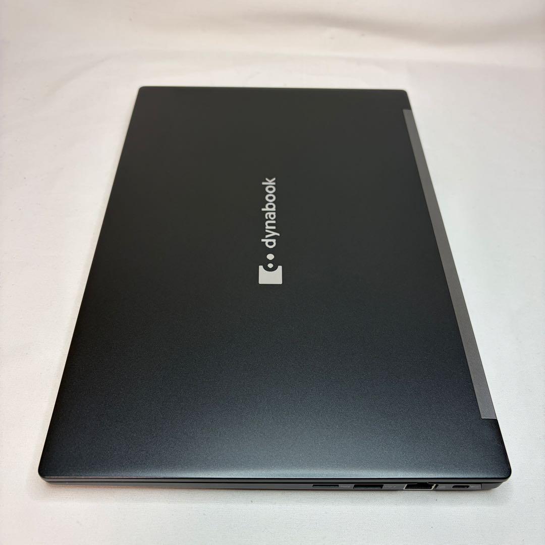 美品 使用少 dynabook G83 第11世代 i5 16GB 256GB