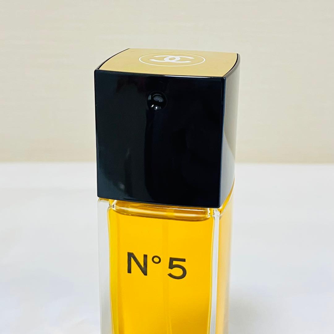 新品未使用　CHANEL シャネル　N°5 オードトワレ　香水　50ml