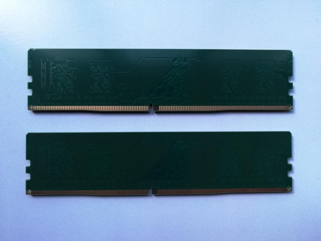 Crucial　DDR4-3200　8GB×2枚（計16GB）DIMMメモリ