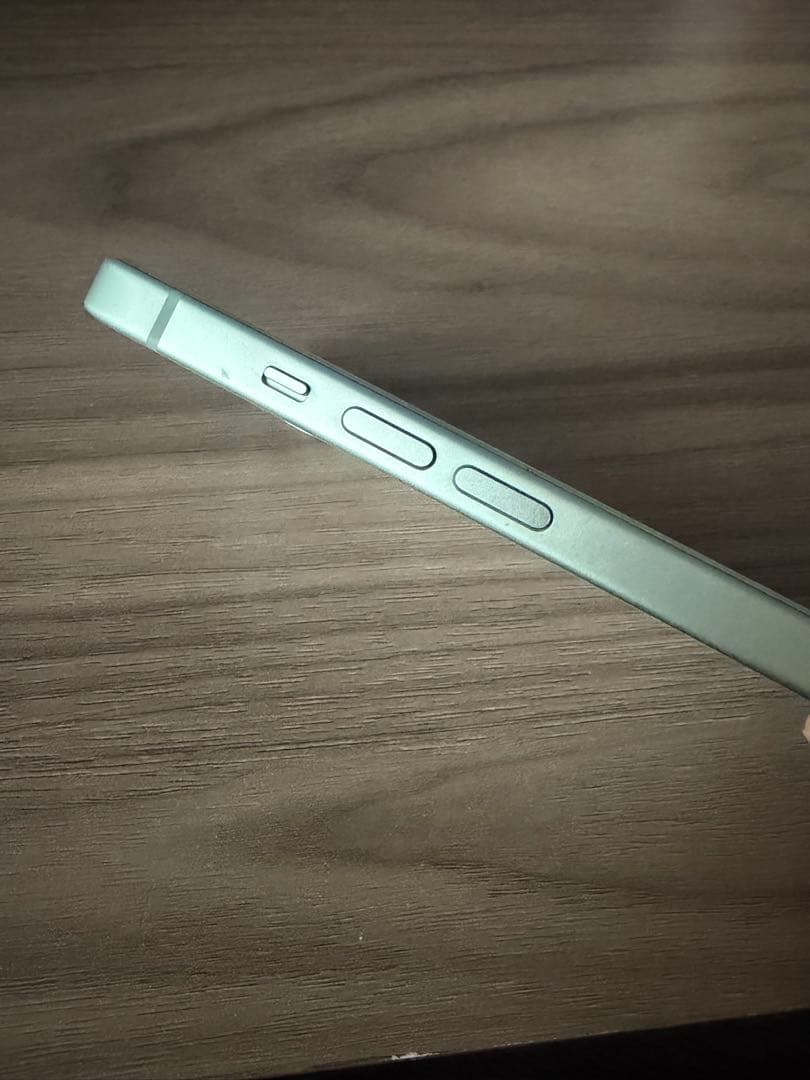 iPhone 15 128GB SIMフリー 動作良好