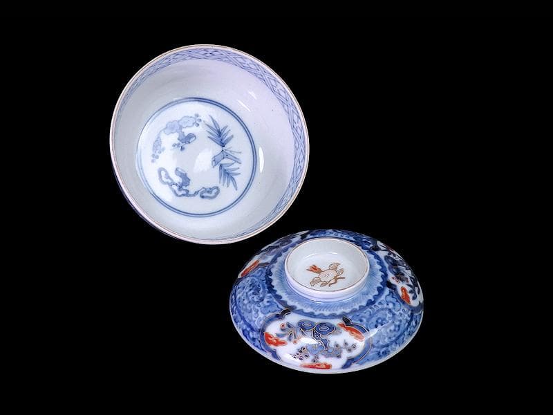 九谷　大聖寺伊万里　染錦　唐草に松竹梅の図　大振蓋茶碗　C435AS-fbvp