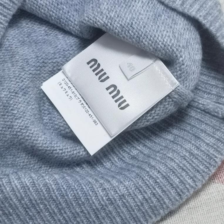 MiuMiu ウールxカシミヤ クロップド丈 セーター Lサイズ