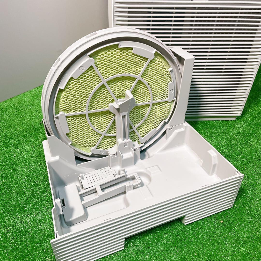 DAIKIN ダイキン　MCK70YKS-W ストリーマ　加湿空気清浄機 31畳
